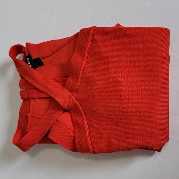 Torrid Orange CrissCross Cold Shoulder Top/ Size 2 (2X | 18-2 - Picture 15 of 16